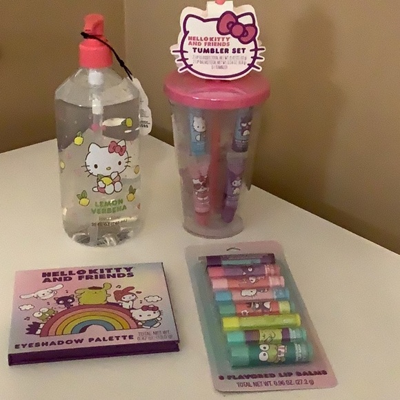 Hello Kitty & Friends Eyeshadow Palette, Lip Balm Set, Tumbler, Liquid Soap New - Picture 1 of 9